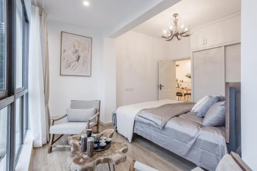 Chongqing Nanan·Wanda Plaza· Locals Apartment 00111790