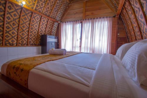 Penida Krusty Hill by ecommerceloka Krusty Bungalow Penida is perfectly located for both business and leisure guests in Bali. The property offers guests a range of services and amenities designed to provide comfort and convenience. All 