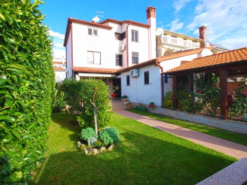  Apartments Ozren 311 in Fažana