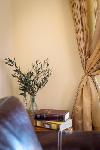Family apartment in Becici - image 11