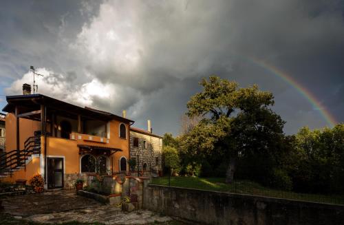  Casa Vacanze Molise, Pension in Temennotte