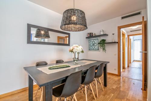 Apartamento lujo& piscina junto Barcelona Centro