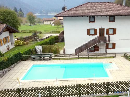 Gorgeous Apartment in Val di Ledro with private terrace - image 8