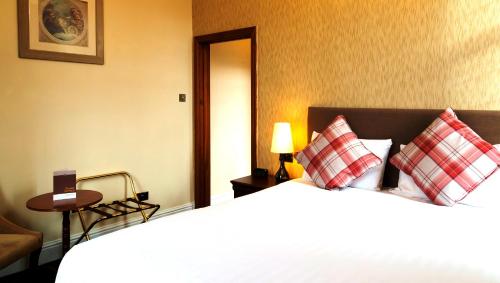 Superior Double Room with Double Bed - Non-Smoking image 4