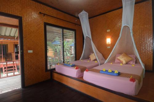 蘭塔長灘旅舍 (Lanta Long Beach Hostel) in 蘭塔島