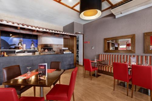 Hotel Metropolitan Playa 3 Sup - image 7