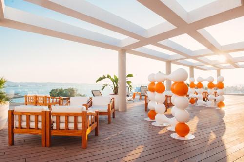 Dotări, Hotel Abrat in Ibiza