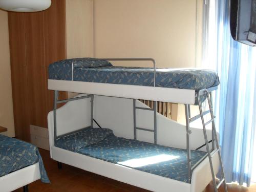 Hotel Azzurra - image 12
