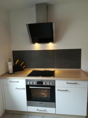 Kitchen, Ferienwohnung am Reinhardswald - Eichenlaub - mit Sauna in Trendelburg