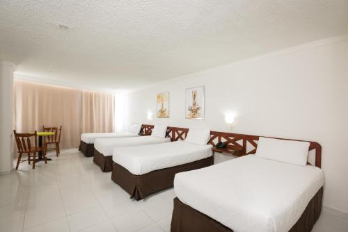 Calypso Beach Hotel The 3-star Calypso Beach Hotel offers comfort and convenience whether youre on business or holiday in San Andres Island. Both business travelers and tourists can enjoy the hotels facilities and serv