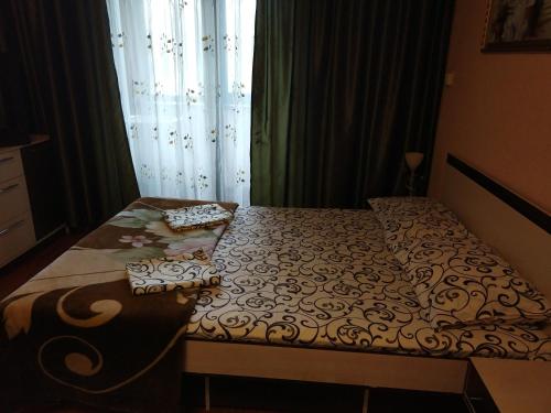 Apartment Lux on Univermag Ukraina Center, 76