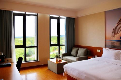 Linjiang International Cruise Hotel Baoyang Road – Shanghai, DC