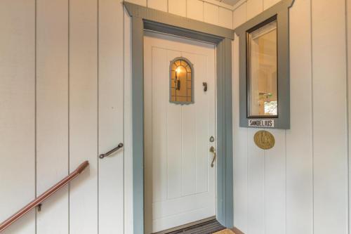 Washoe by Tahoe Truckee Vacation Properties - image 9