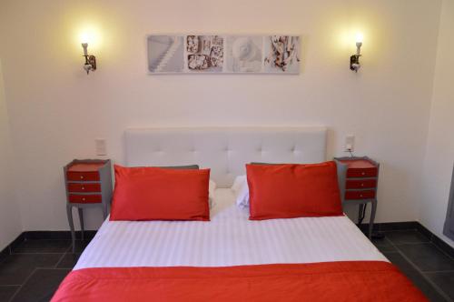 Hotel Les Acacias - image 12