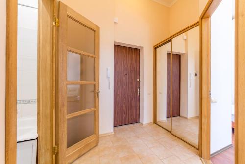 DayFlat Apartments Golden Gate Area - image 2