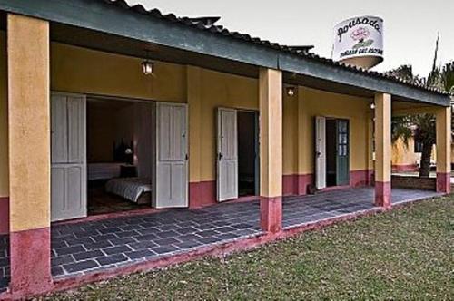 Pousada Chacara das Roseiras in Hulha Negra