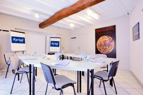 Kyriad Nimes Centre - image 2