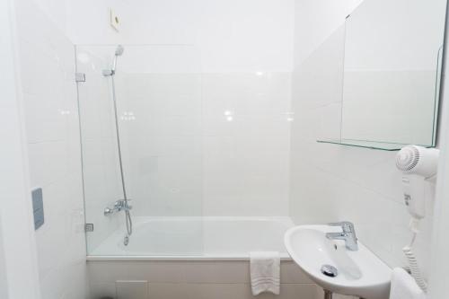 Hostal Argo - image 3