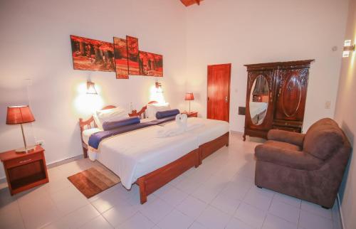 Suite with Sea View room in Villa Paradise