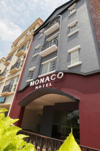 Monaco Hotel - image 10