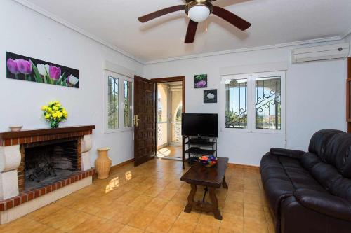 CH Villa Ginebra Ciudad Quesada - image 3