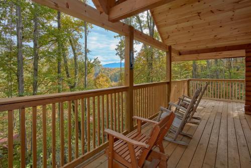 Tranquility Den 210 - Two Bedroom Cabin Pigeon Forge (TN)