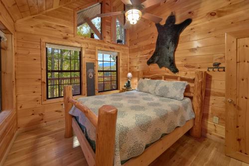 Tranquility Den 210 - Two Bedroom Cabin Pigeon Forge (TN)