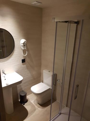 HOTEL TORRENT - image 6