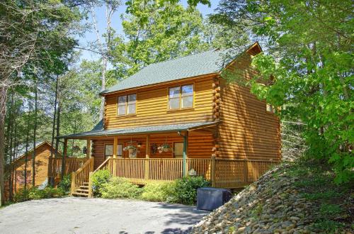 Rustic Elegance #422 - Two Bedroom Cabin Gatlinburg (TN)