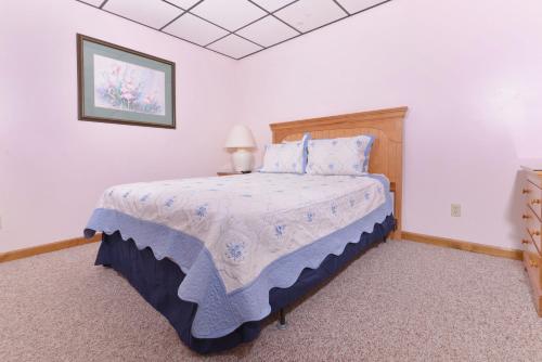 Life Of Luxury #12 - Eight Bedroom Cabin Gatlinburg (TN)