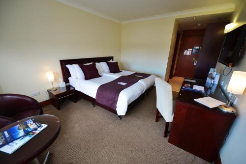 Guestroom, Glynhill Leisure Hotel & Conference Venue in Glasgow Int'l Airport