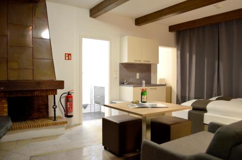 Hana Aparthotel in Other