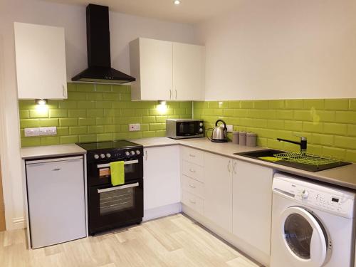廚房, Leckhampton Road Apartments - Cheltenham in 培利