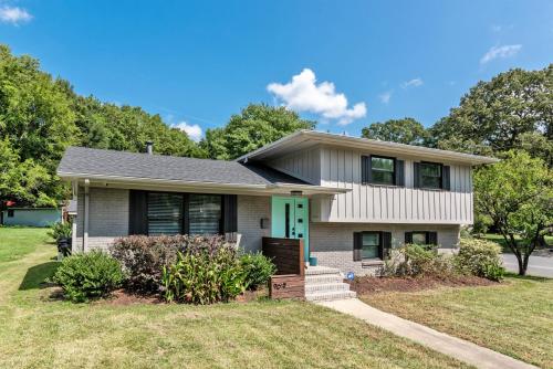 Luxury Designer Home near Uptown Charlotte