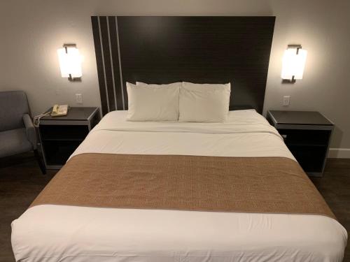 Sand Castle Inn - image 6