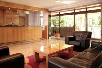 Parkside International Hotel - image 9