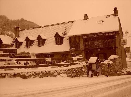 Seadmed, Auberge des Pyrenees in Campan