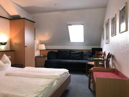 Hotel-Landgasthof Gruner Baum - Dittigheim 1.7km von Tauberbischofsheim entfernt