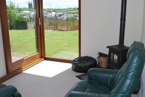 Oak Lodge B&B - image 6