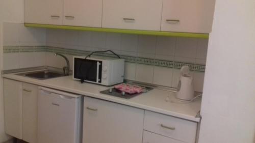 Apartamentos Mediterraneo - image 10