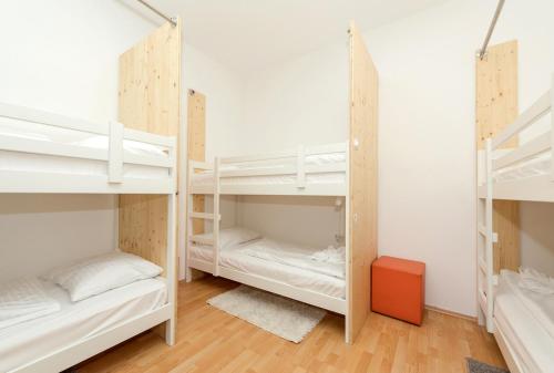 Metro Apartments Vienna – Vienna, NY