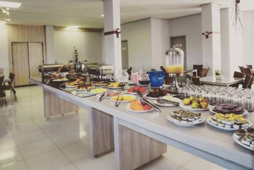 Restaurant, Apartamento no Lagoa Quente Flat Service in St. Lagoa Quente