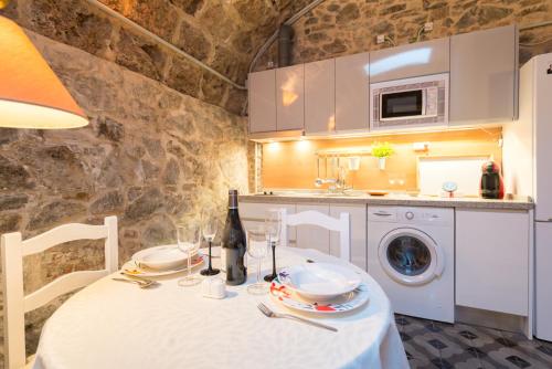 Villa Amalia Suites Malaga 3