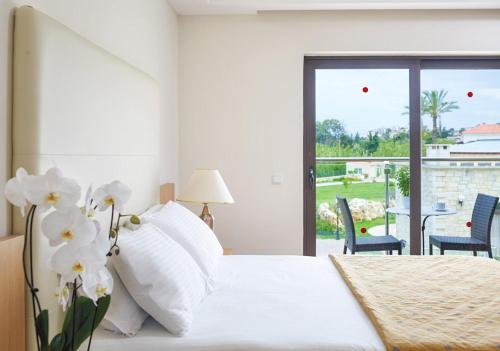  Ptinotrofion Villa Sleeps 8 Pool Air Con WiFi in Ptinotrofíon