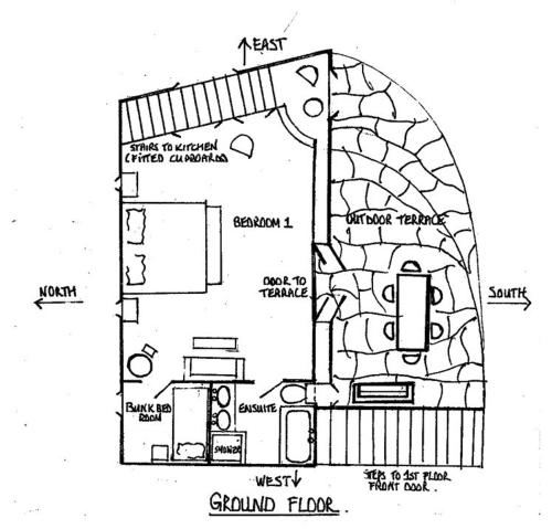 Tourtoirac Villa Sleeps 14 Pool Air Con WiFi gîte à louer Sainte-Eulalie-d'Ans
