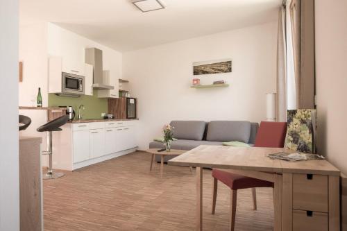 virtuve, Ferienwohnung am Weingut Eisenbock in Straß Im Straßertale