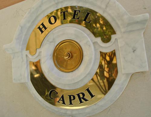 Hotel Carlton Capri - image 10