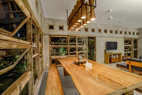 Lobby, Lokal Bali Hostel in Bali