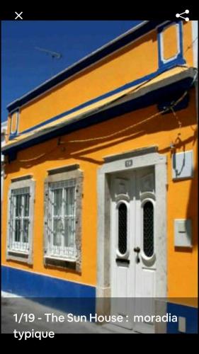  The Sun House, Unterkunft in Olhão