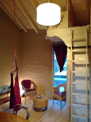 Elément-Terre (Element-Terre) in Aigle